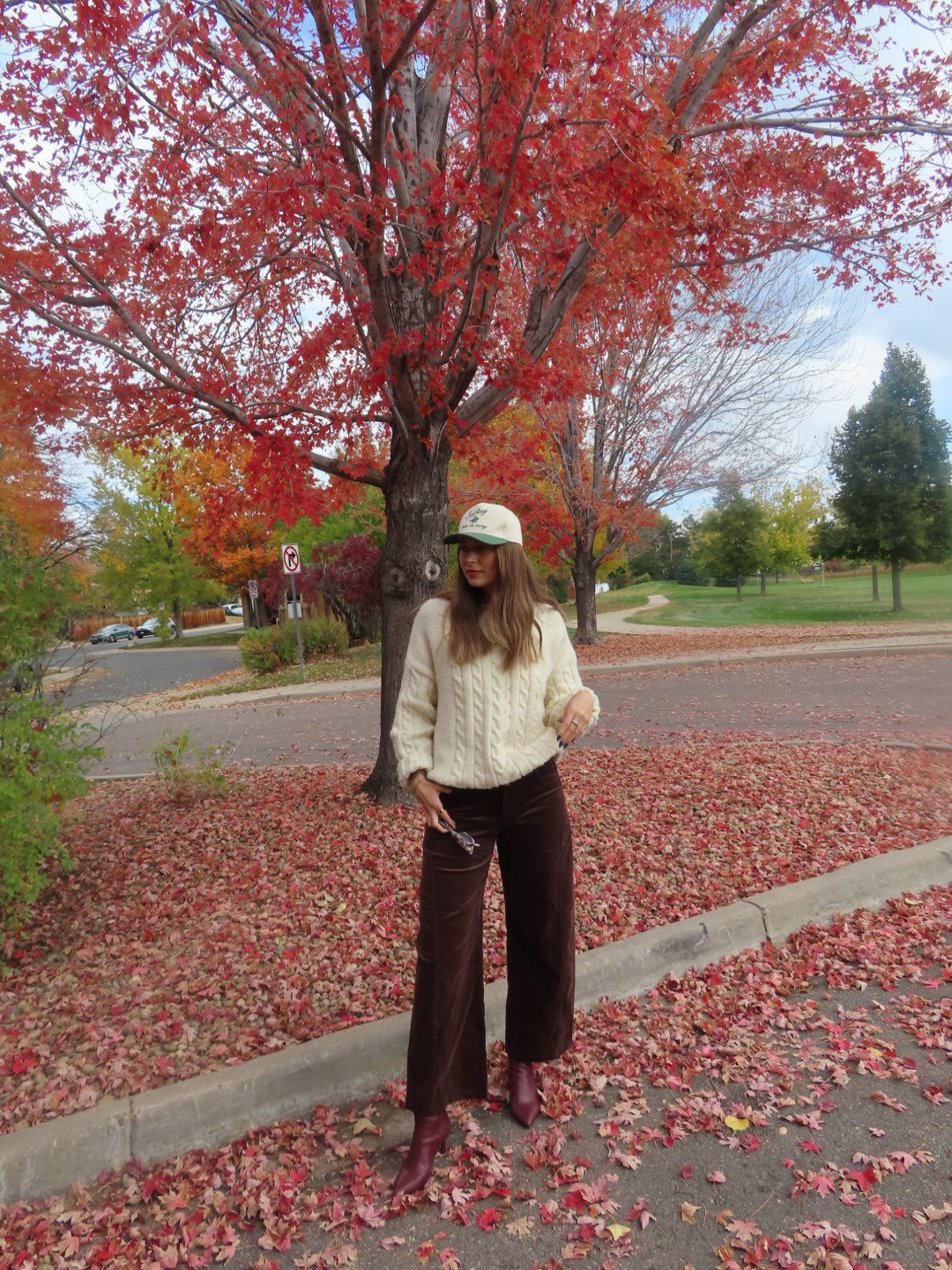 Vail Corduroy Barrel Pants